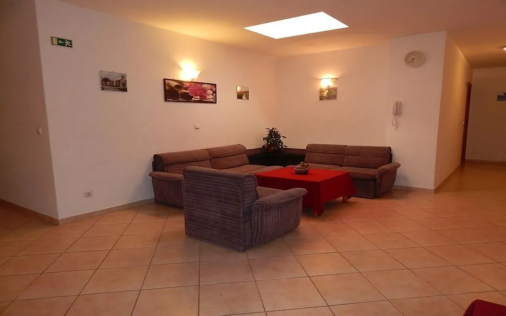 بيت ضيافة فندق Peregrinus Vendeghaz
